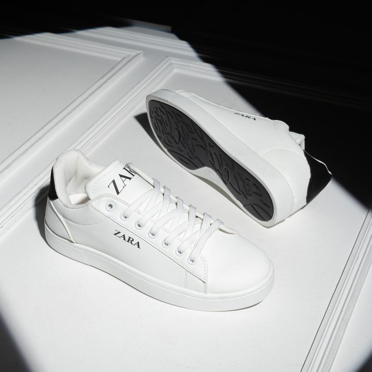 حذاء Zara Sneaker SV83 – لمسة أناقة في كل يوم - الصورة 2