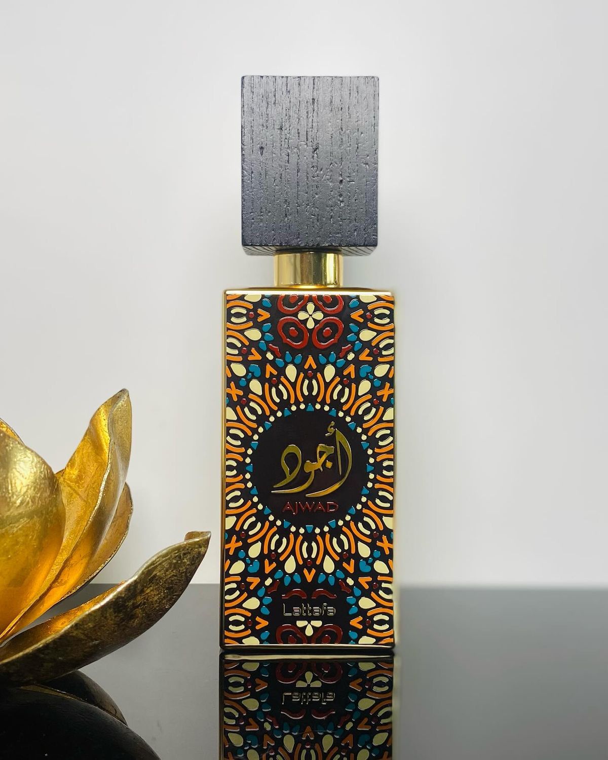 عطر أجود من لطافة – فخامة شرقية لا تُقاوَم - الصورة 2