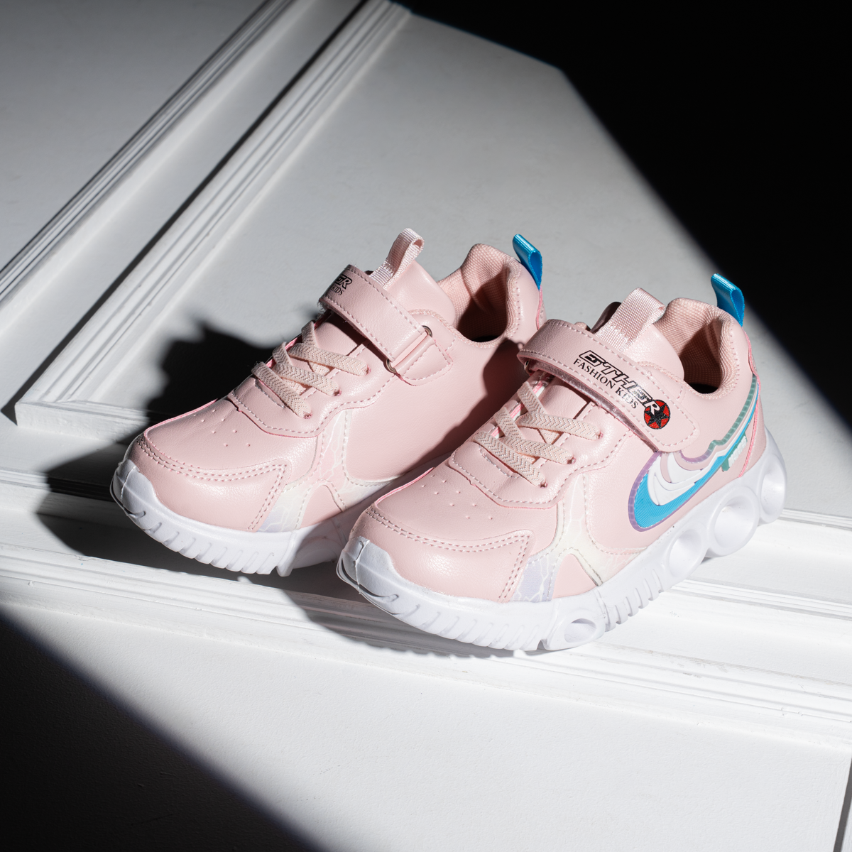 كوتشي أطفال 958 – راحة وأمان في كل خطوة - الصورة 4