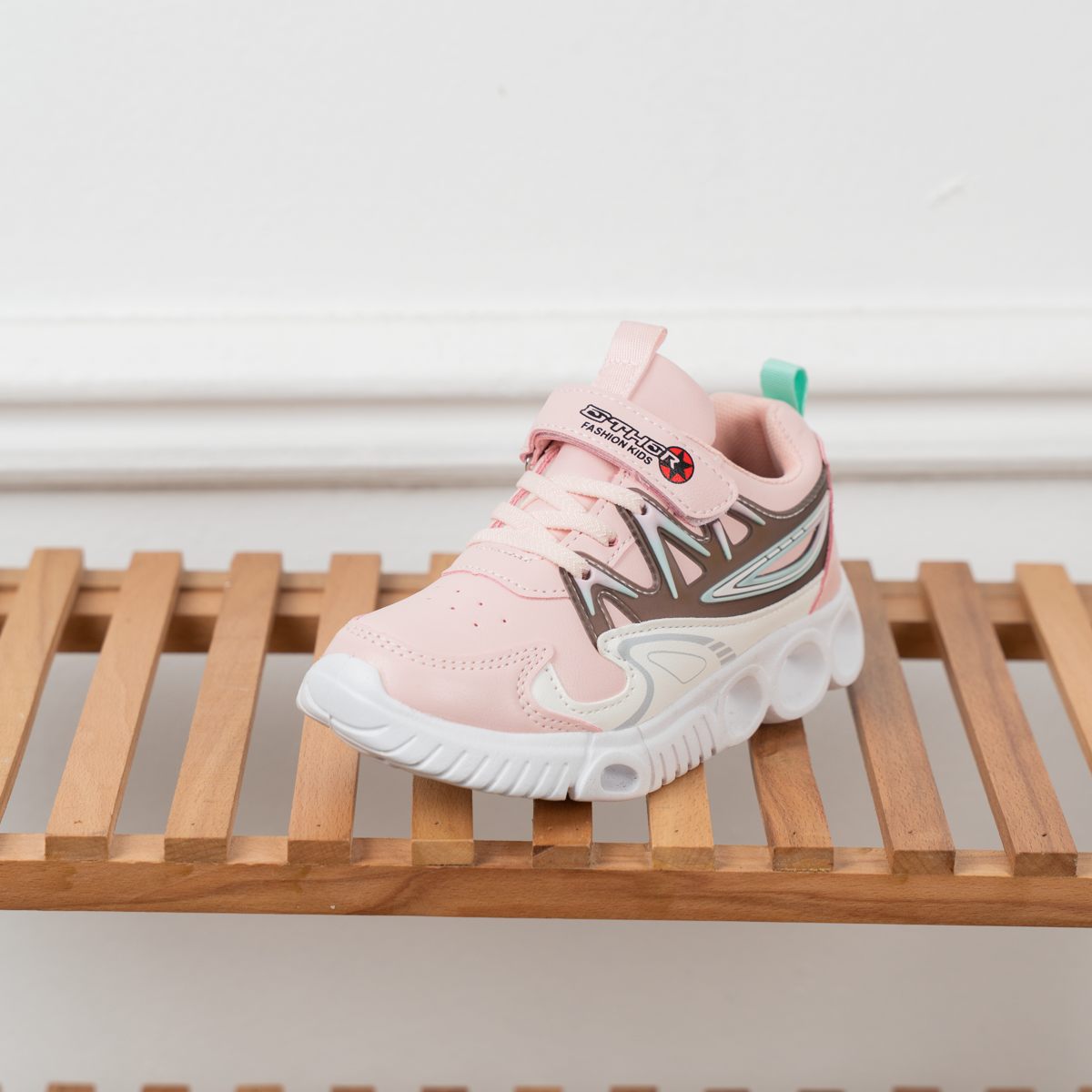 كوتشي أطفال 958 – راحة وأمان في كل خطوة - الصورة 7