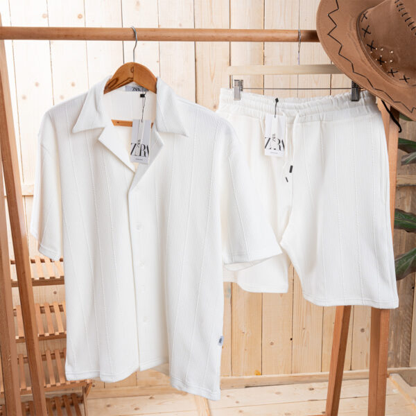 ⁦Jakar Suit طقم قميص وشورت رجالي – ستايل عصري بلمسة ZARA الأنيقة⁩ - الصورة ⁦2⁩