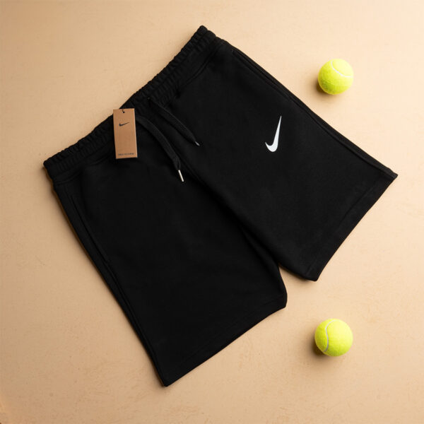 ⁦شورت رجالي Nike – راحة وأناقة بتوقيع رياضي فاخر⁩ - الصورة ⁦3⁩