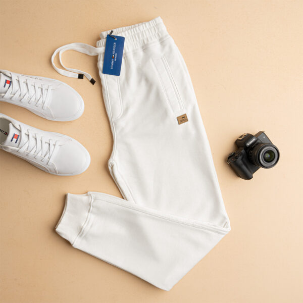 ⁦بنطلون Tommy قطن – راحة تدوم وأناقة عملية⁩ - الصورة ⁦2⁩