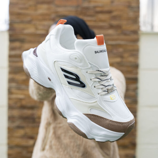 ⁦كوتش Balenciaga – الفخامة تلاقي الشياكة في كل خطوة⁩ - الصورة ⁦8⁩