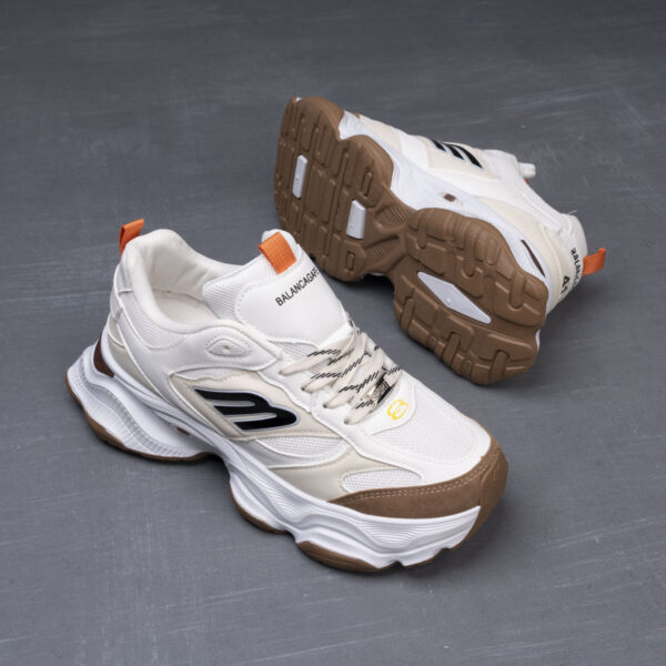 ⁦كوتش Balenciaga – الفخامة تلاقي الشياكة في كل خطوة⁩ - الصورة ⁦3⁩