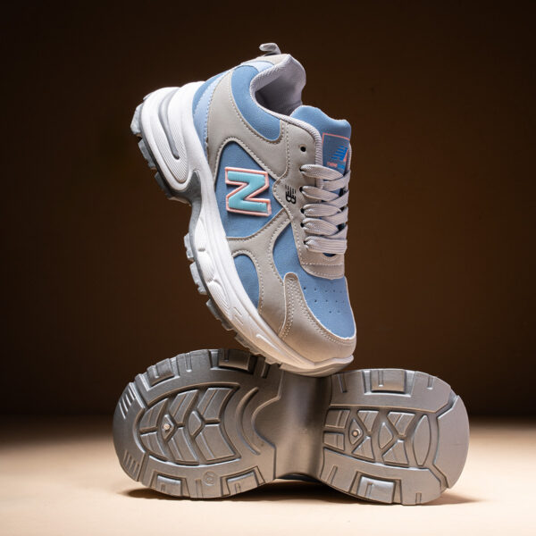 ⁦كوتش NEW BALANCE – تصميم عصري وجودة مستوردة تلائم كل ستايل⁩ - الصورة ⁦3⁩