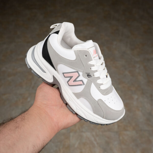 ⁦كوتش NEW BALANCE – تصميم عصري وجودة مستوردة تلائم كل ستايل⁩ - الصورة ⁦7⁩
