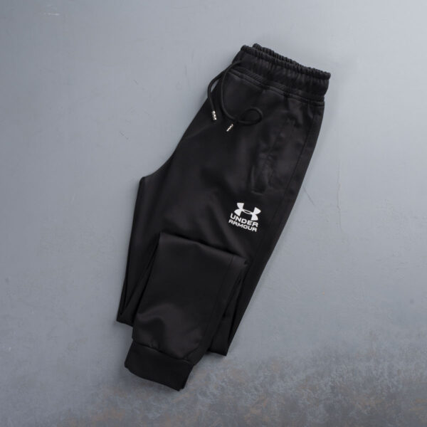 ⁦بنطلون Under Armour مستورد – لوجو رابر بارز بجودة فاخرة⁩ - الصورة ⁦13⁩