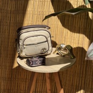 شنطة حريمي Louis Vuitton T4 – فخامة التصميم مع العملية اليومية