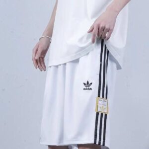 شورت Adidas أوفر سايز – راحة وأسلوب عصري