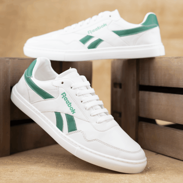 ⁦كوتشي فلات REEBOK – راحة يومية بإطلالة رياضية أنيقة⁩ - الصورة ⁦6⁩