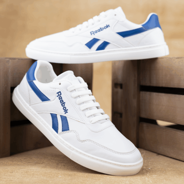 ⁦كوتشي فلات REEBOK – راحة يومية بإطلالة رياضية أنيقة⁩ - الصورة ⁦5⁩