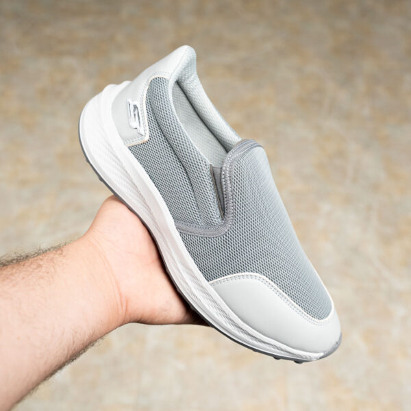 ⁦Skechers Simple SV58 – تصميم عملي بخامة قماش فاخرة⁩ - الصورة ⁦7⁩