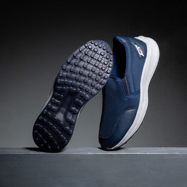 ⁦Skechers Simple SV58 – تصميم عملي بخامة قماش فاخرة⁩ - الصورة ⁦2⁩