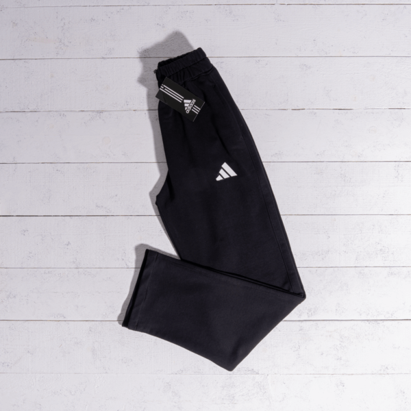 ⁦بنطلون نسائي واسع من Adidas – ستايل تريندي مميز⁩ - الصورة ⁦7⁩