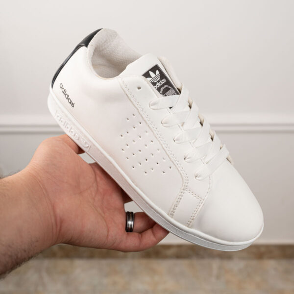 ⁦حذاء Adidas 3 Lines Sneaker FL20 – لمسة رياضية بأناقة عصرية⁩ - الصورة ⁦5⁩