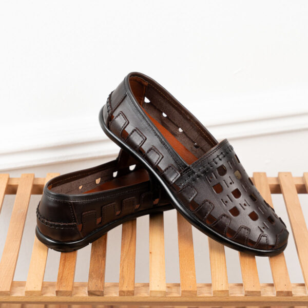 ⁦حذاء Coola Shoes – تصميم صيفي بجلد طبيعي ولمسة عصرية⁩ - الصورة ⁦5⁩