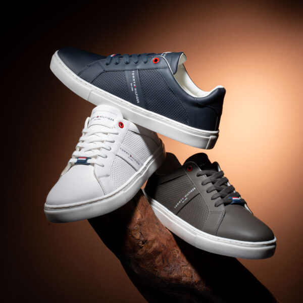 حذاء Tommy Sneakers V25 – أناقة شبابية براحة عملية