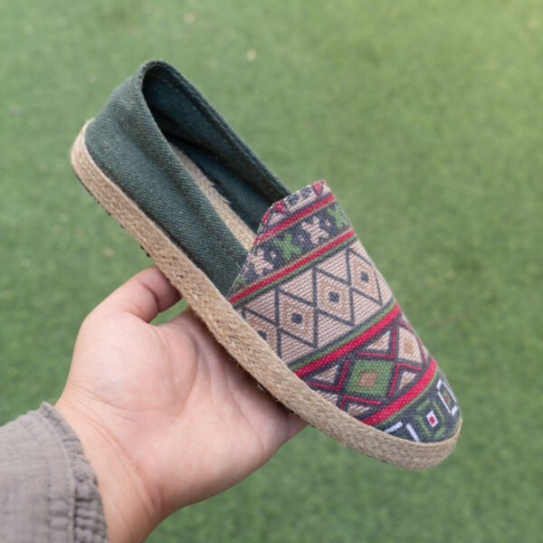 ⁦حذاء Zara SV42 بدون رباط – ستايل صيفي عملي وأنيق⁩ - الصورة ⁦9⁩