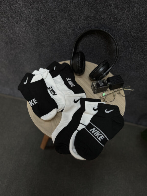 شراب Nike سوكت – نسخة طبق الأصل بجودة لا تُفرّق عن الأورجينال