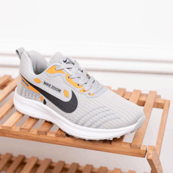 ⁦Nike Zoom – رياضة وأناقة في كل مشوار⁩ - الصورة ⁦6⁩