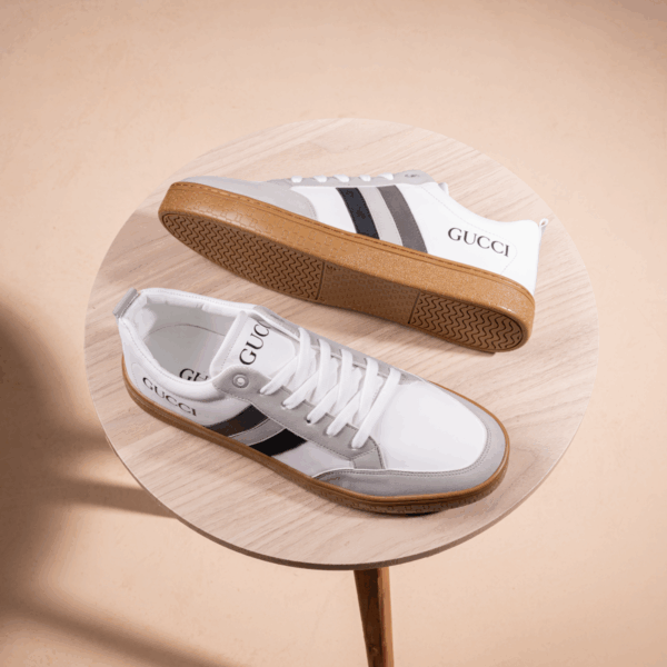 ⁦Sneakers Gucci SV73 – فخامة جووتشي في كل مشوار⁩ - الصورة ⁦3⁩