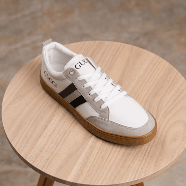 ⁦Sneakers Gucci SV73 – فخامة جووتشي في كل مشوار⁩ - الصورة ⁦5⁩