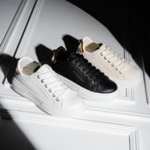 كوتش HN11 – أناقة كل يوم بخطوة مريحة